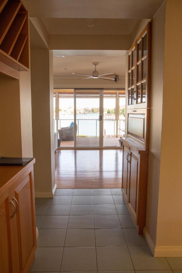 Waterside Canal Dreams Mandurah Exterior photo